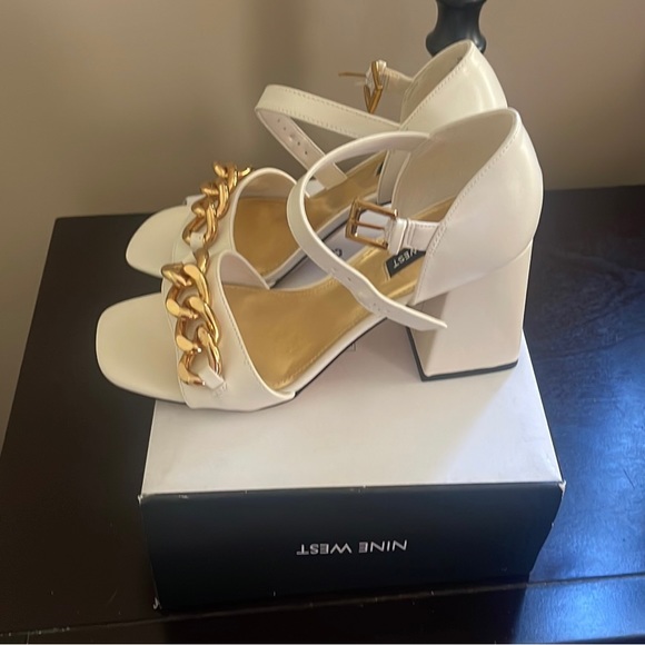 Women's Jerri Dress Sandals - Picture 2 of 5